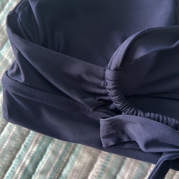 ATHLETA Halter Bikini Top Navy Large swim top - Picture 6 of 7